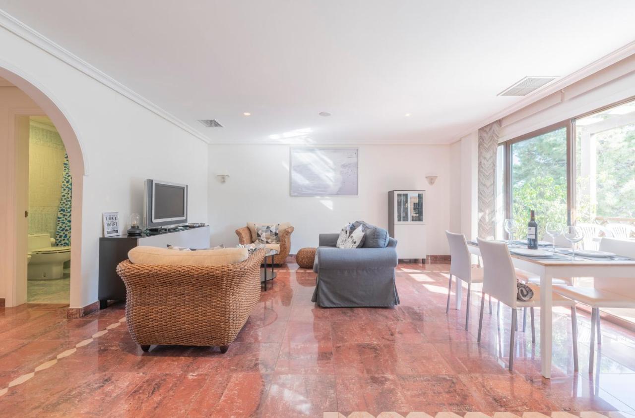 Excellent T2 Apartment With Pools 400M Falesia Beach Albufeira Dış mekan fotoğraf