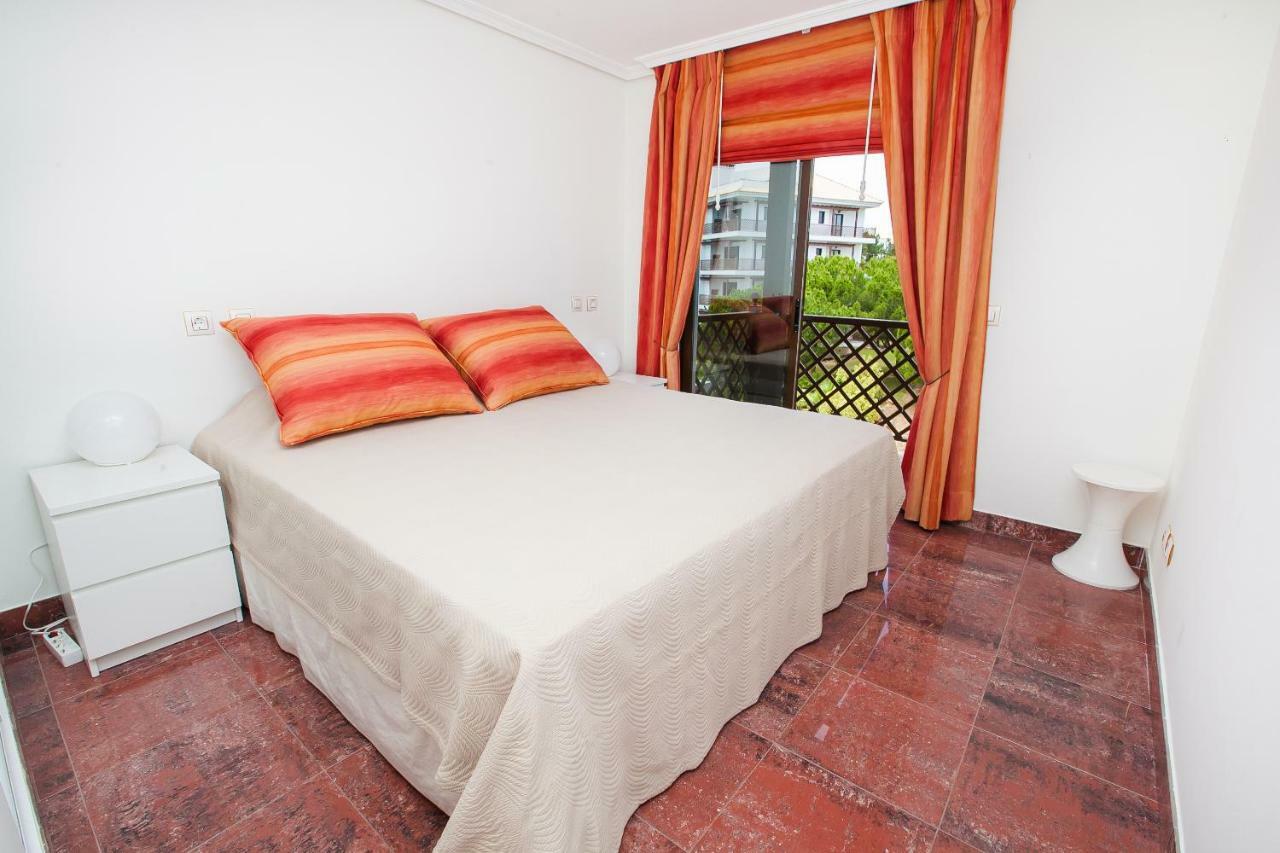 Excellent T2 Apartment With Pools 400M Falesia Beach Albufeira Dış mekan fotoğraf