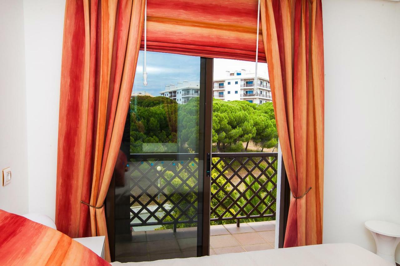 Excellent T2 Apartment With Pools 400M Falesia Beach Albufeira Dış mekan fotoğraf